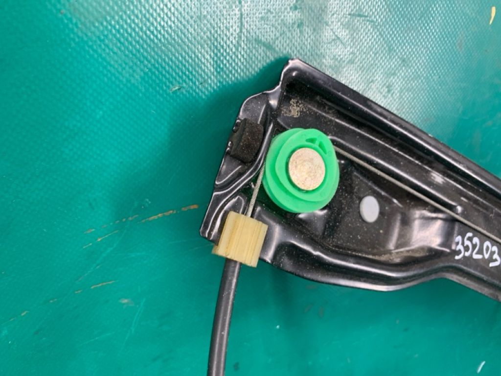 HS7Z-5427009-A | Стеклоподъемник задн. лев. FORD FUSION 14- - Фото 4