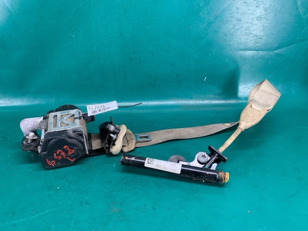 DG9Z-54611B09-AF | Ремінь безпеки передн. лів. FORD FUSION 14-