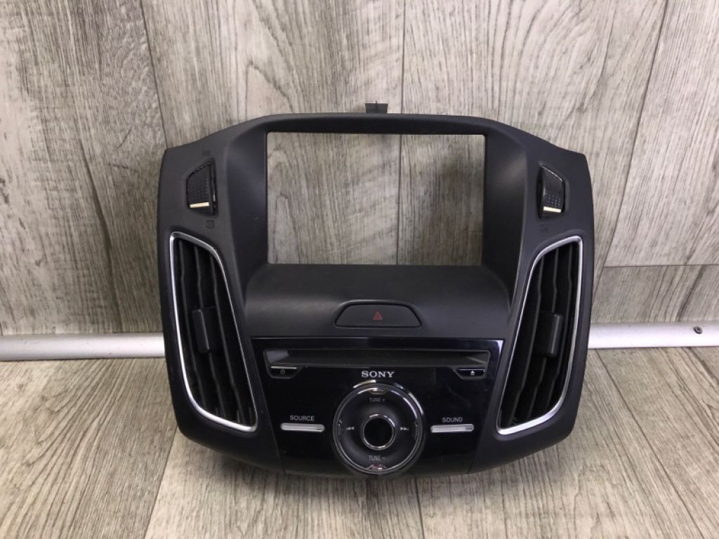 CV6Z-18C858-FA | Блок управления мультимедиа FORD FOCUS 10-18