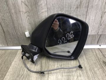 Зеркало прав. NISSAN QUEST S 11-17