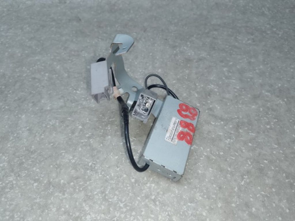 86300-47160 | Антенна TOYOTA PRIUS 16-