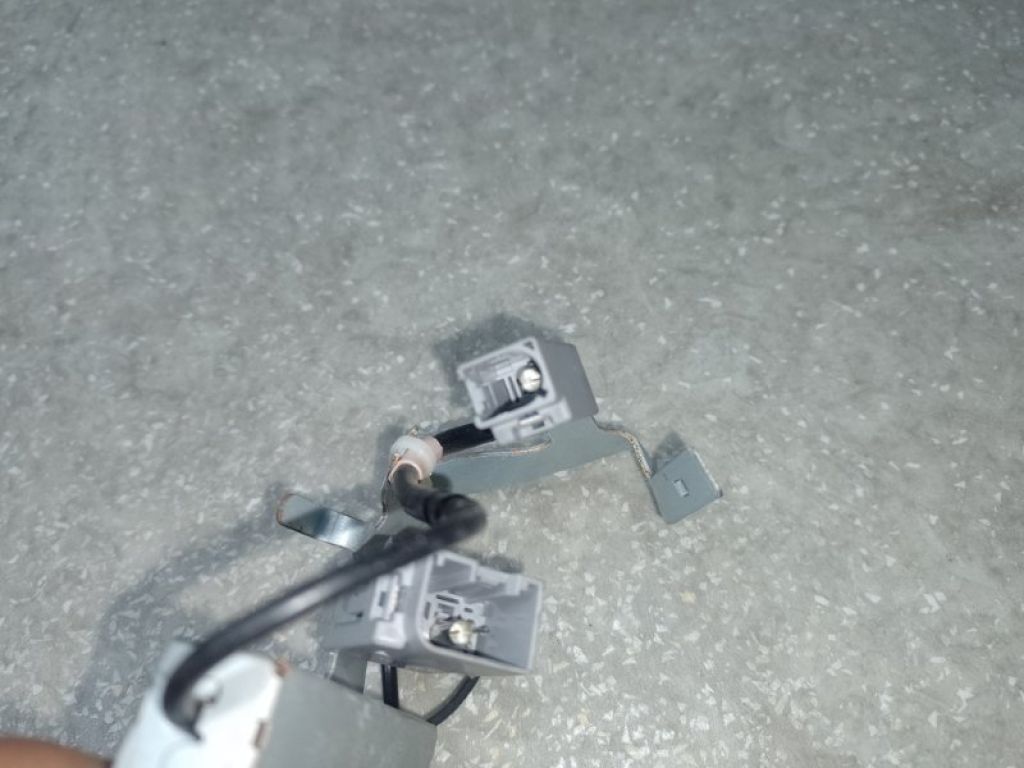 86300-47160 | Антенна TOYOTA PRIUS 16- - Фото 2