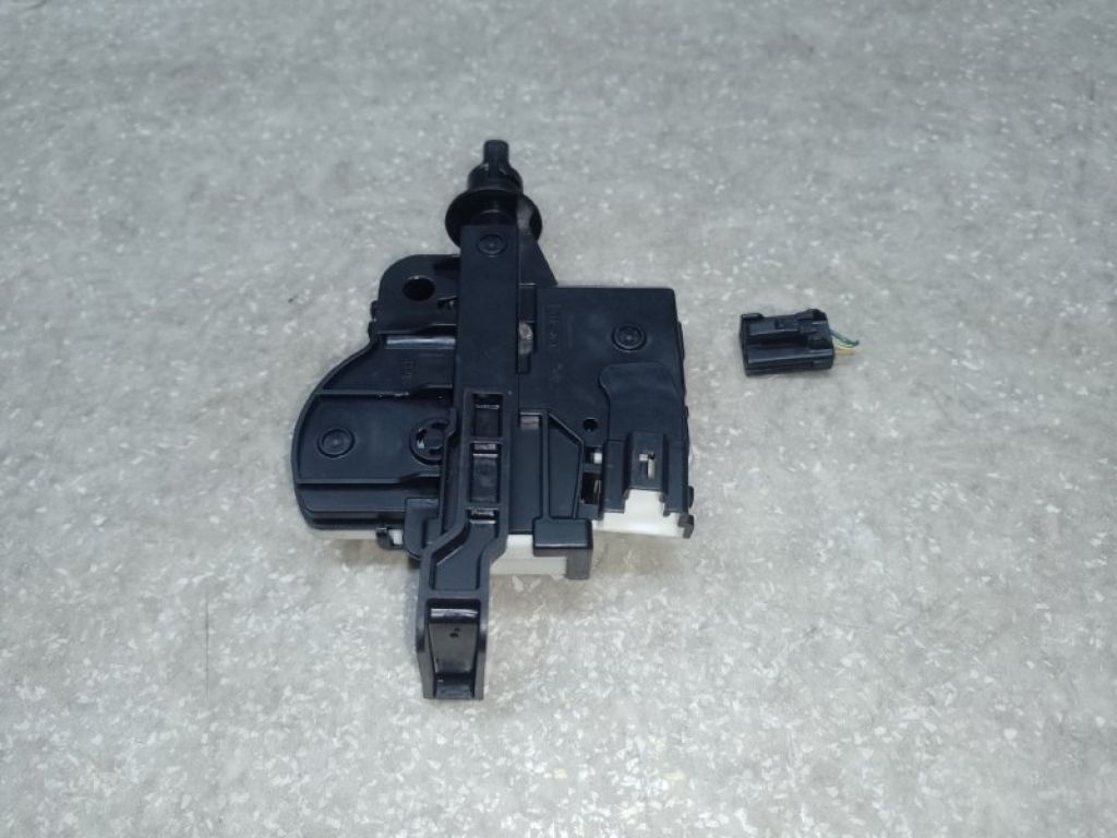 77030-47031 | Привод открывания лючка бензобака TOYOTA PRIUS 16- - Фото 3