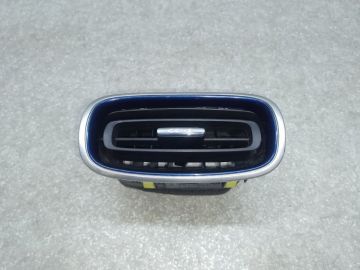 Дефлектор повітряний прав. TOYOTA PRIUS 16-