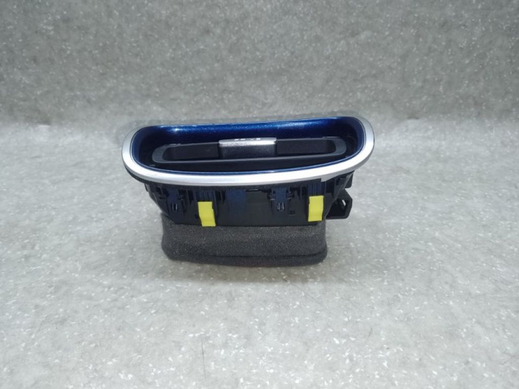 55660-47150-J0 | Дефлектор повітряний прав. TOYOTA PRIUS 16- - Фото 2