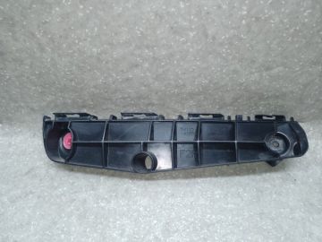 Кронштейн переднего бампера (на крыле) прав. TOYOTA PRIUS 16-