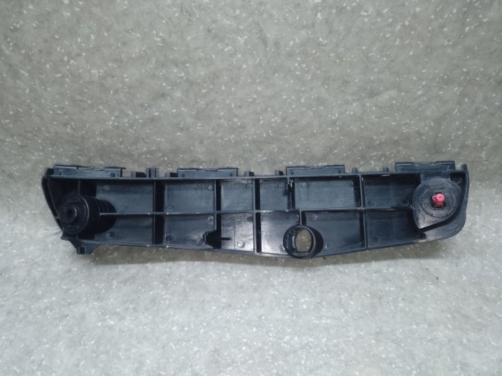 52115-47050 | Кронштейн переднего бампера (на крыле) прав. TOYOTA PRIUS 16- - Фото 2