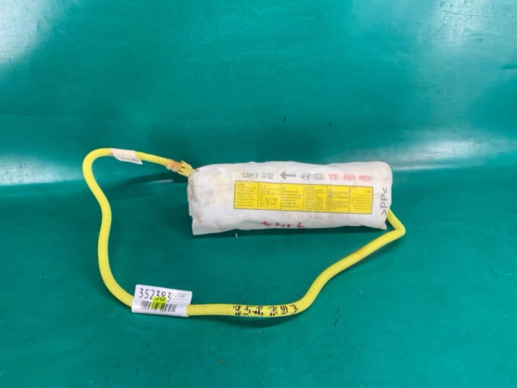 88450-4R300 | Подушка безпеки в сидінні прав. HYUNDAI SONATA YF 10-14
