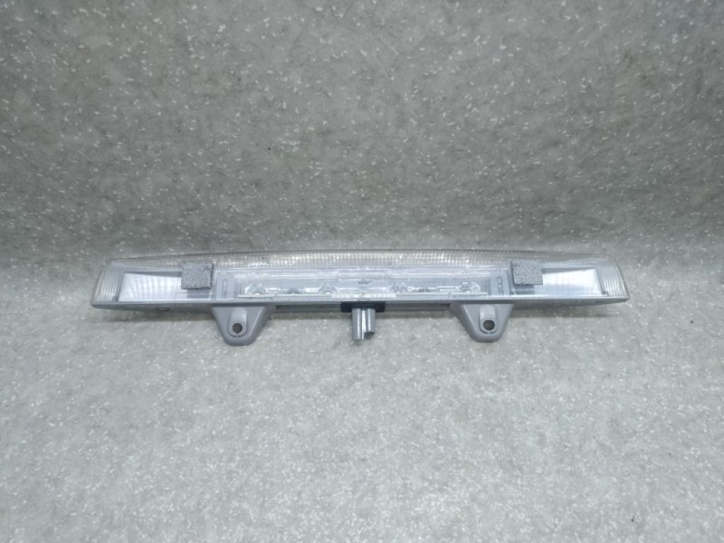 81006-47030 | Стоп сигнал TOYOTA PRIUS 16- - Фото 2