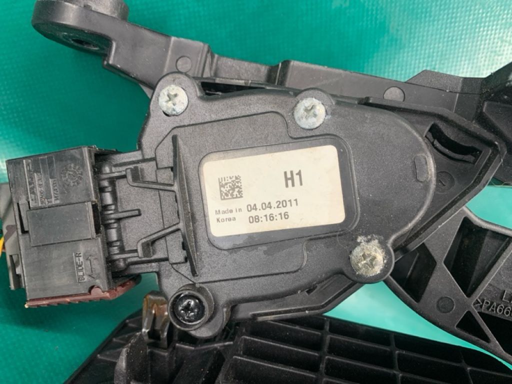 32700-3S110 | Педаль газу HYUNDAI SONATA YF 10-14 - Фото 3