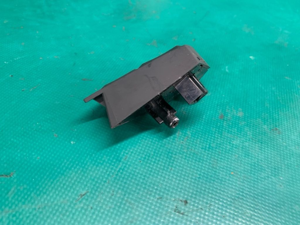 96700-3S000RY | Кнопки руля лів. HYUNDAI SONATA YF 10-14 - Фото 4