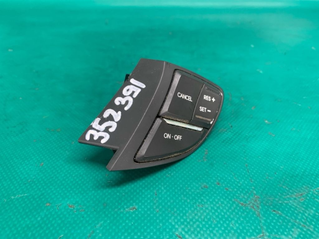 96440-3S000RY | Кнопки руля прав. HYUNDAI SONATA YF 10-14