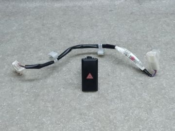 Кнопка аварийной сигнализации TOYOTA PRIUS 16-
