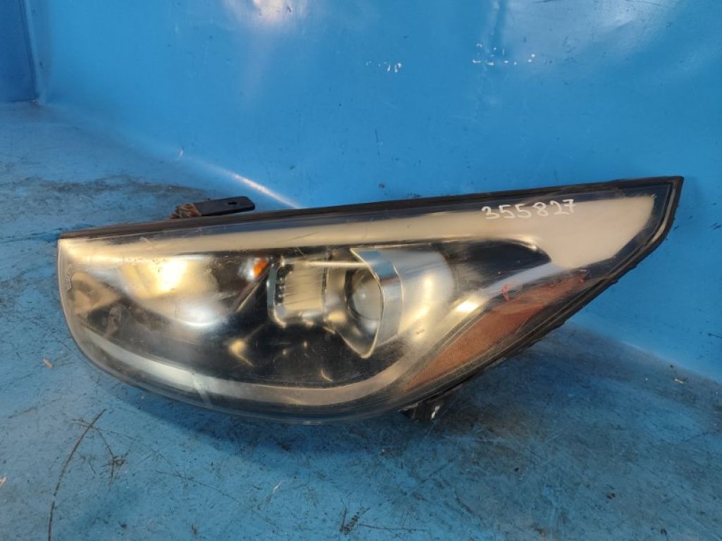 92101-2S640 | Фара лів. HYUNDAI TUCSON LM 09-15 - Фото 2