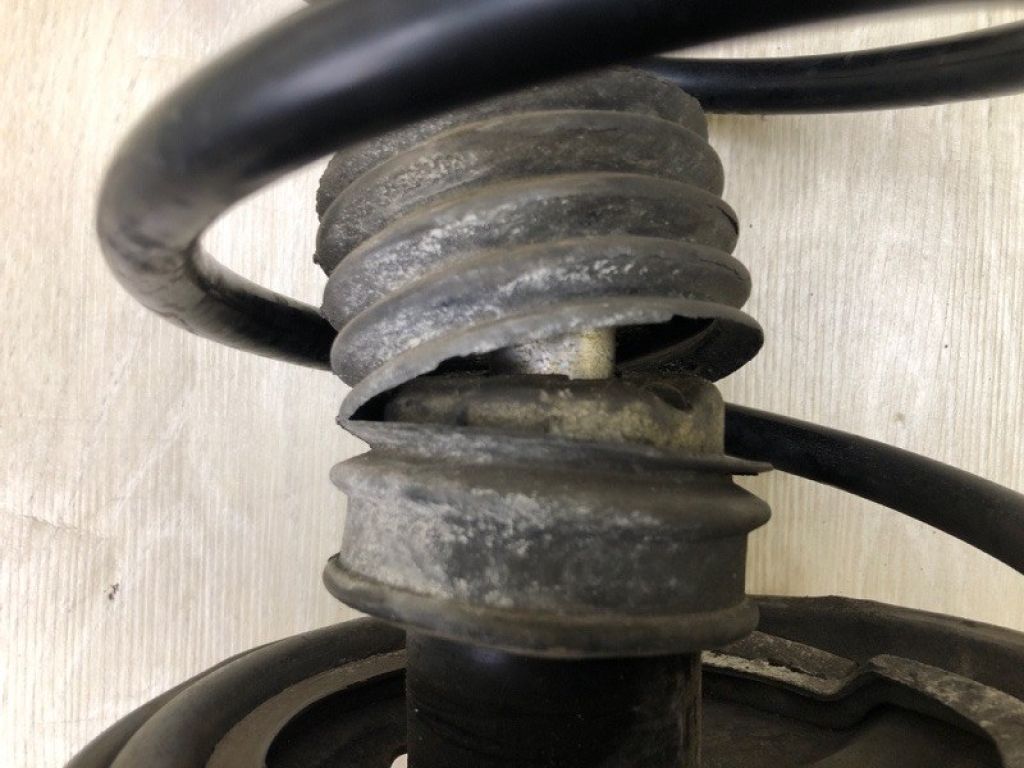 4852009T60 | Амортизатор передн. лів. TOYOTA COROLLA 150 06-13 - Фото 7