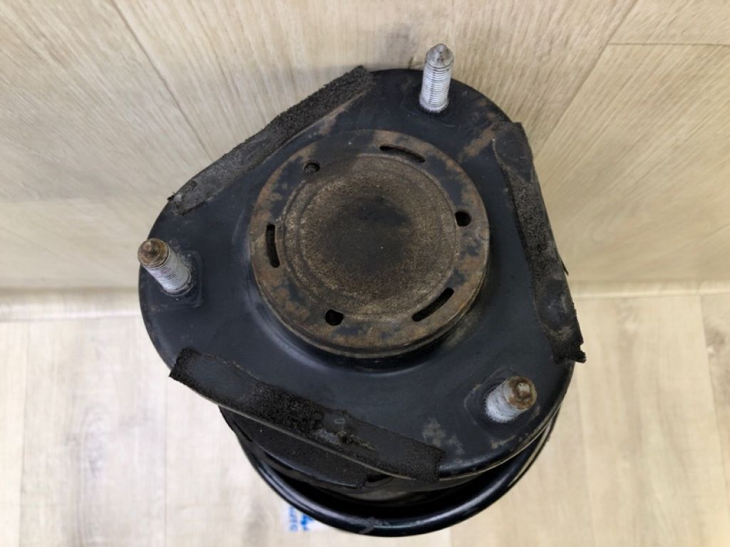 485108Z010 | Амортизатор передн. прав. TOYOTA COROLLA 150 06-13 - Фото 2