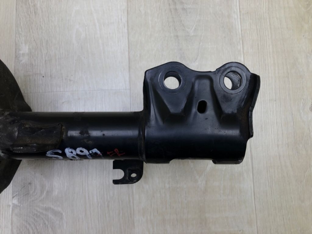 485108Z010 | Амортизатор передн. прав. TOYOTA COROLLA 150 06-13 - Фото 4