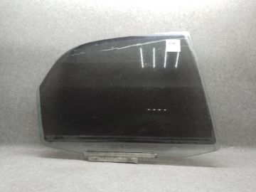 Скло дверей задн. прав. SUZUKI SX4 06-13