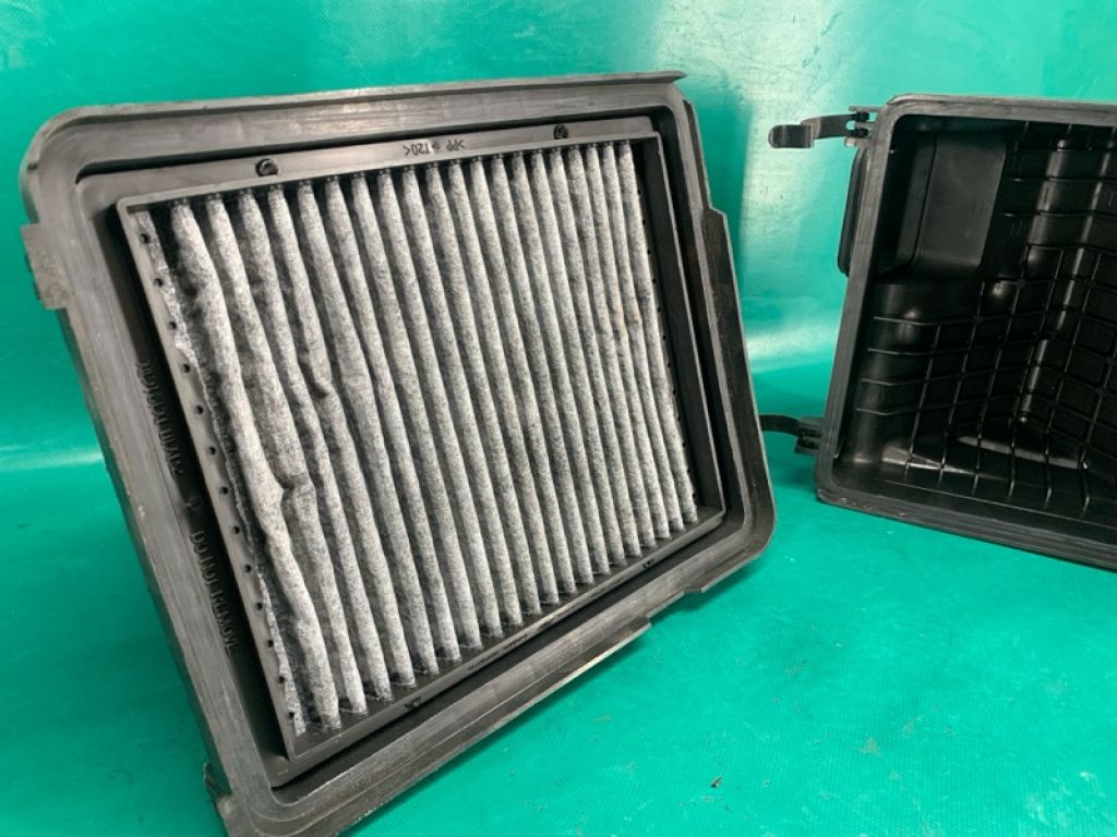 28110-4R100 | Корпус повітряного фільтра HYUNDAI SONATA YF 10-14 - Фото 3