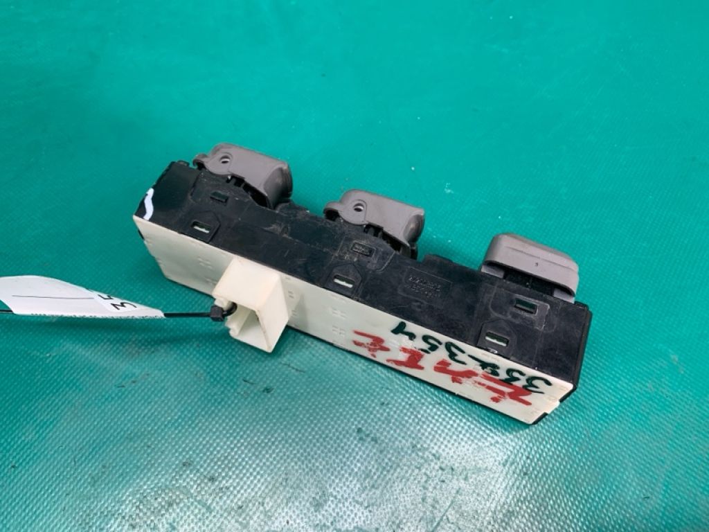 93570-3S000RAS | Блок керування склопідіймачами HYUNDAI SONATA YF 10-14 - Фото 4