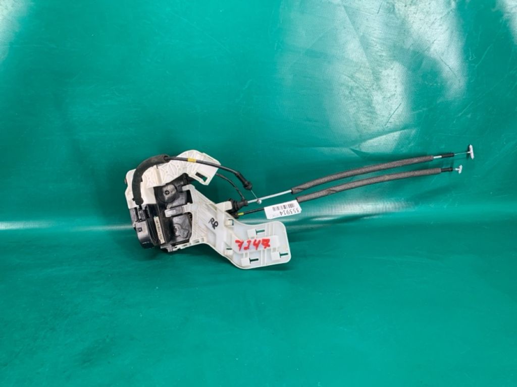 81420-3S000 | Замок двері задн. прав. HYUNDAI SONATA YF 10-14