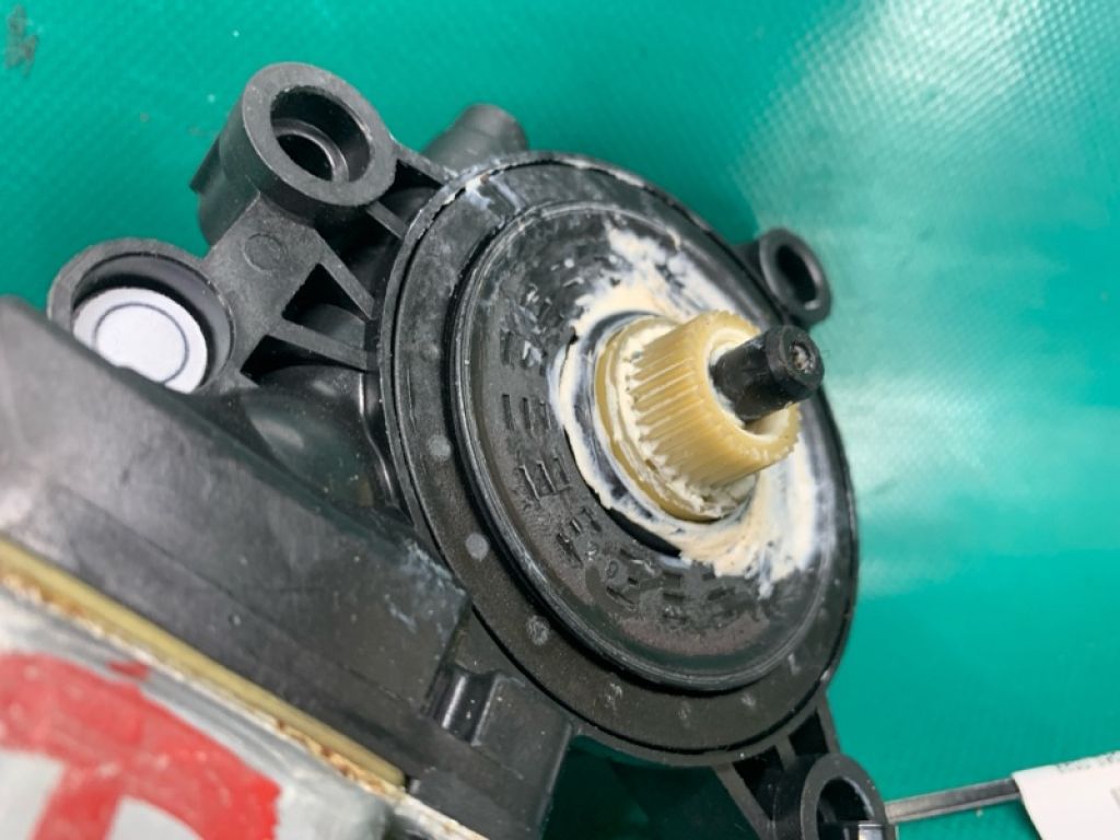 82460-3S001 | Моторчик склопідйомника передн. прав. HYUNDAI SONATA YF 10-14 - Фото 2