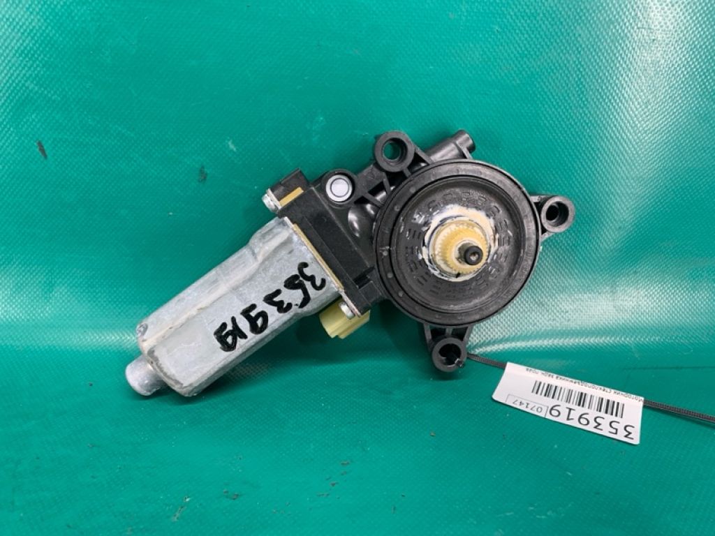 83450-3S001 | Моторчик склопідйомника задн. лів. HYUNDAI SONATA YF 10-14