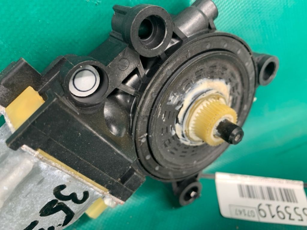 83450-3S001 | Моторчик склопідйомника задн. лів. HYUNDAI SONATA YF 10-14 - Фото 2