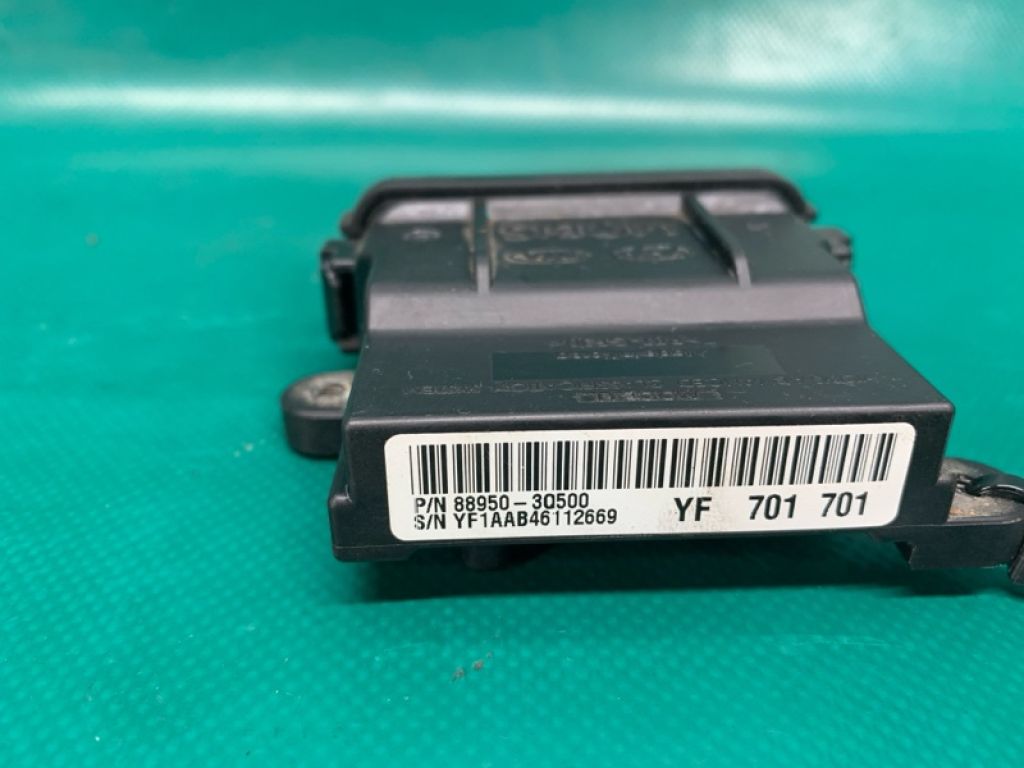 88950-3Q500 | Блок електронний HYUNDAI SONATA YF 10-14 - Фото 2