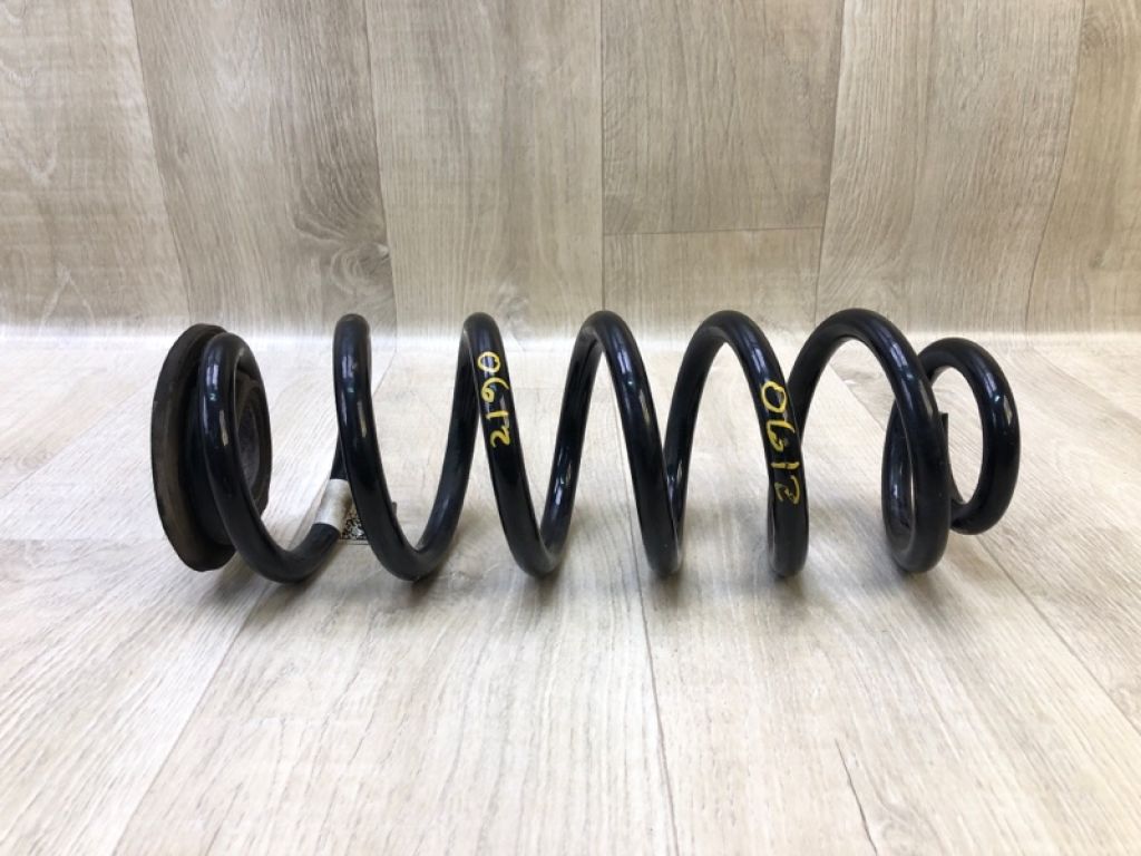 5QN511115E | Пружина задньої підвіски VOLKSWAGEN TIGUAN 16-23 - Фото 2