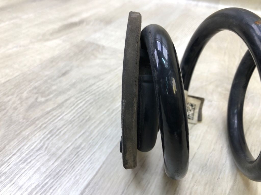 5QN511115E | Пружина задньої підвіски VOLKSWAGEN TIGUAN 16-23 - Фото 3