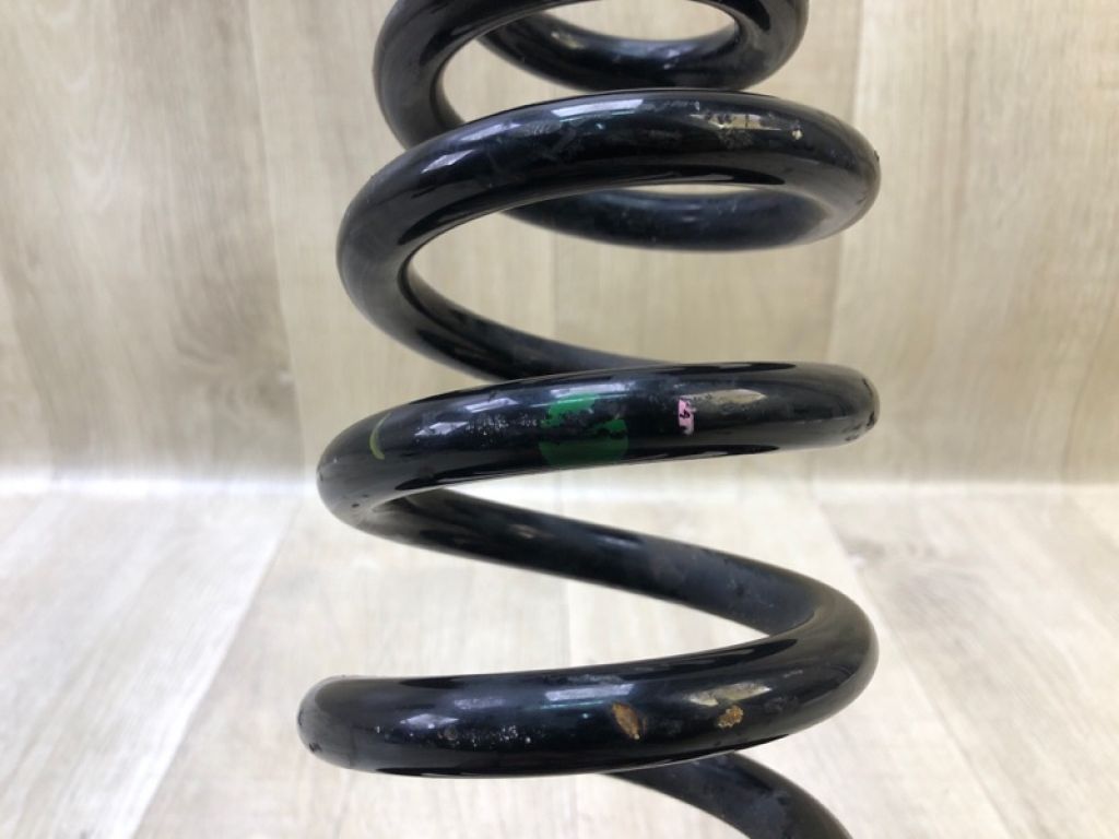 A 205 324 25 04 | Пружина задней подвески MERCEDES C-CLASS A205 16-21 - Фото 3