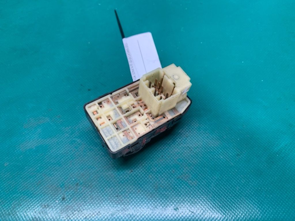 93573-3S000RAS | Блок керування дзеркалами HYUNDAI SONATA YF 10-14 - Фото 2