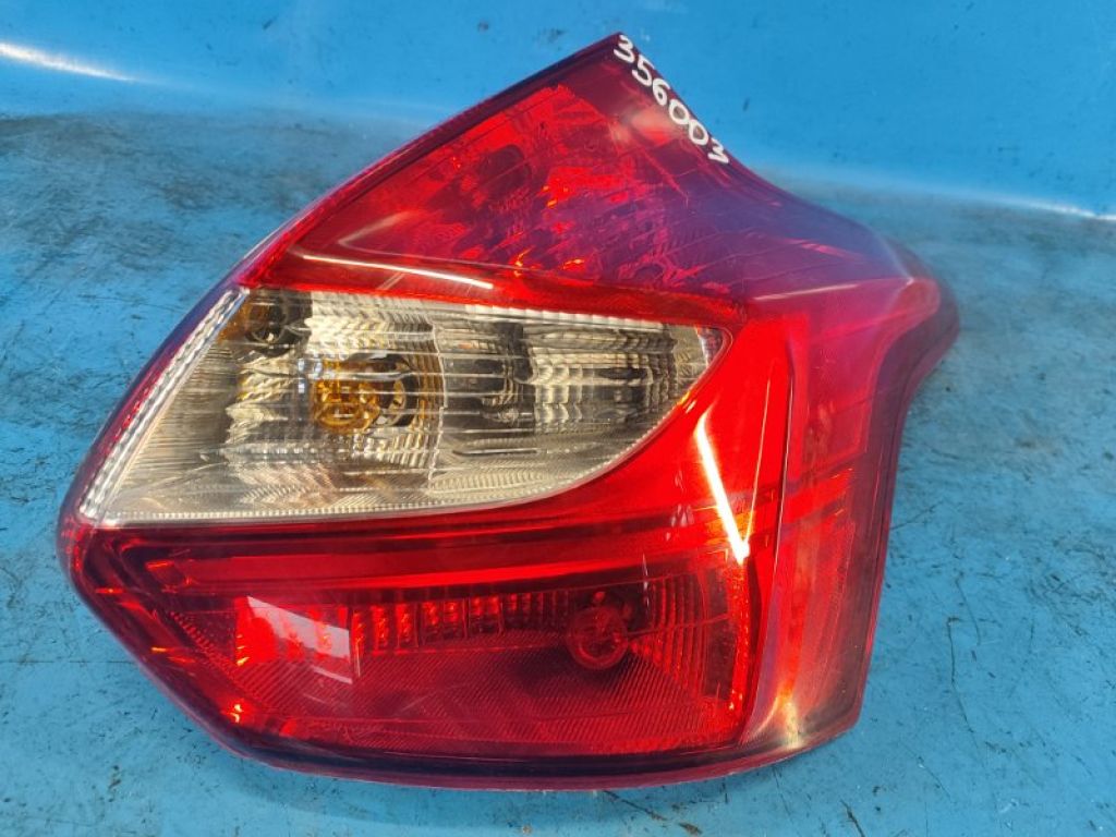 DM5Z-13404-C | Фонарь наружный прав. FORD FOCUS 10-18 - Фото 2