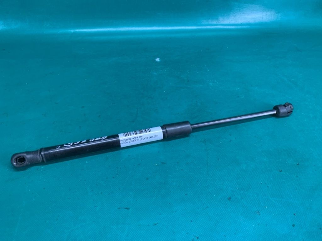 81161-3S000 | Амортизатор капота лев. HYUNDAI SONATA YF 10-14