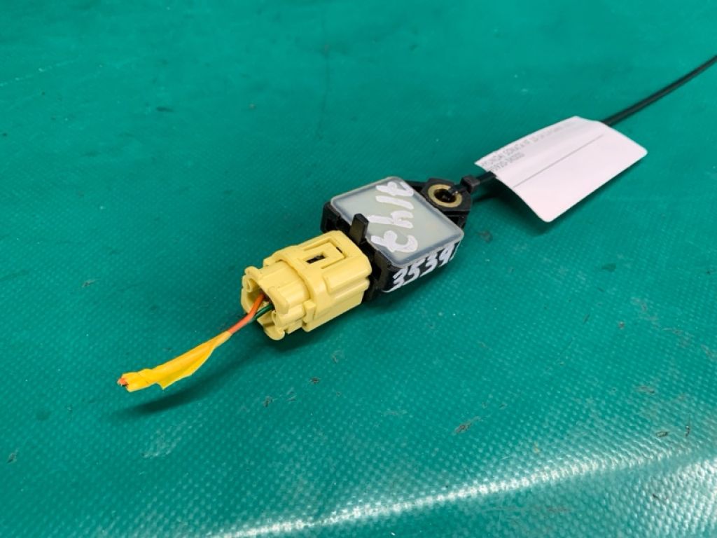 95920-3K000 | Датчик удара лев. HYUNDAI SONATA YF 10-14 - Фото 3