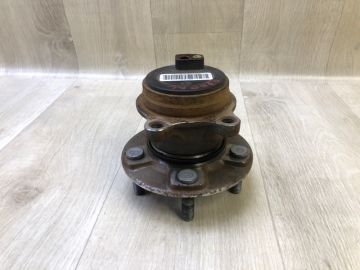 Ступица задн. лев. FORD FOCUS 10-18