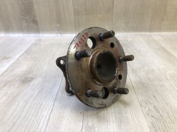 Маточина колеса задн. лів. TOYOTA CAMRY 30 02-06