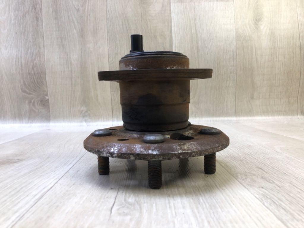 4246048010 | Маточина колеса задн. лів. TOYOTA CAMRY 30 02-06 - Фото 4