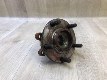 Маточина колеса передн. лів. INFINITI FX S50 03-08