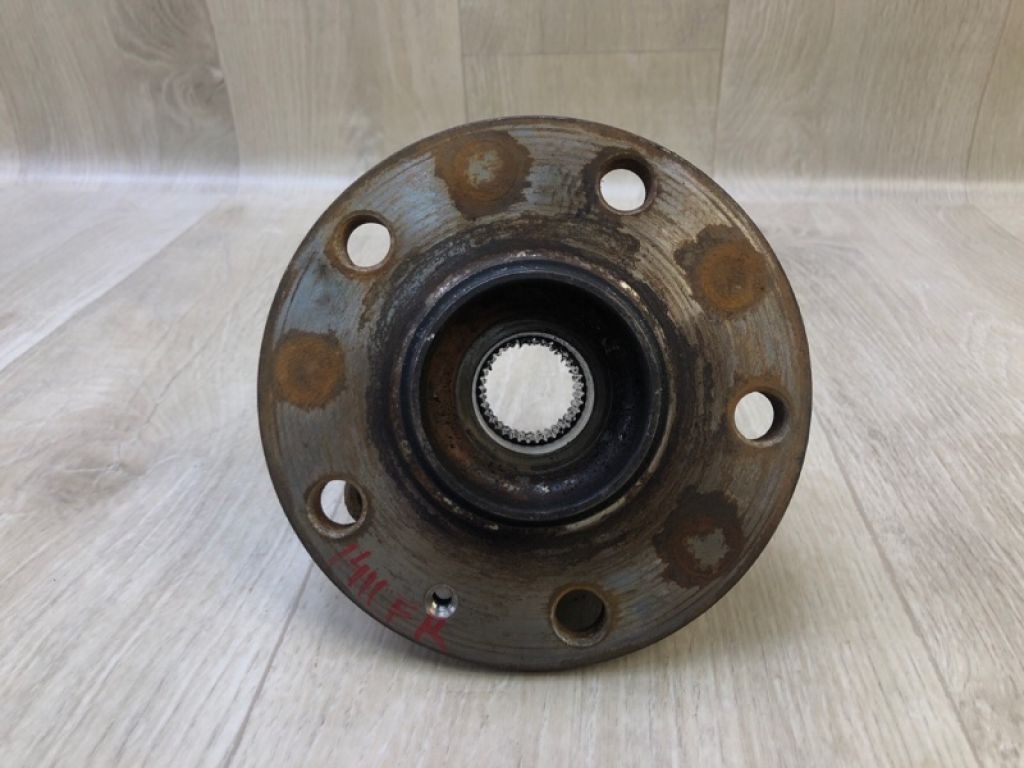 5K0 498 621 | Маточина колеса передн. прав. VOLKSWAGEN JETTA USA 10-17 - Фото 4