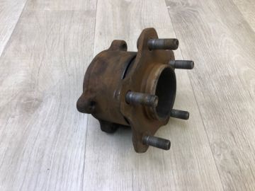 Маточина колеса задн. прав. NISSAN PATHFINDER R52 12-21 Маточина колеса задн. прав. NISSAN PATHFINDER R52 12-21