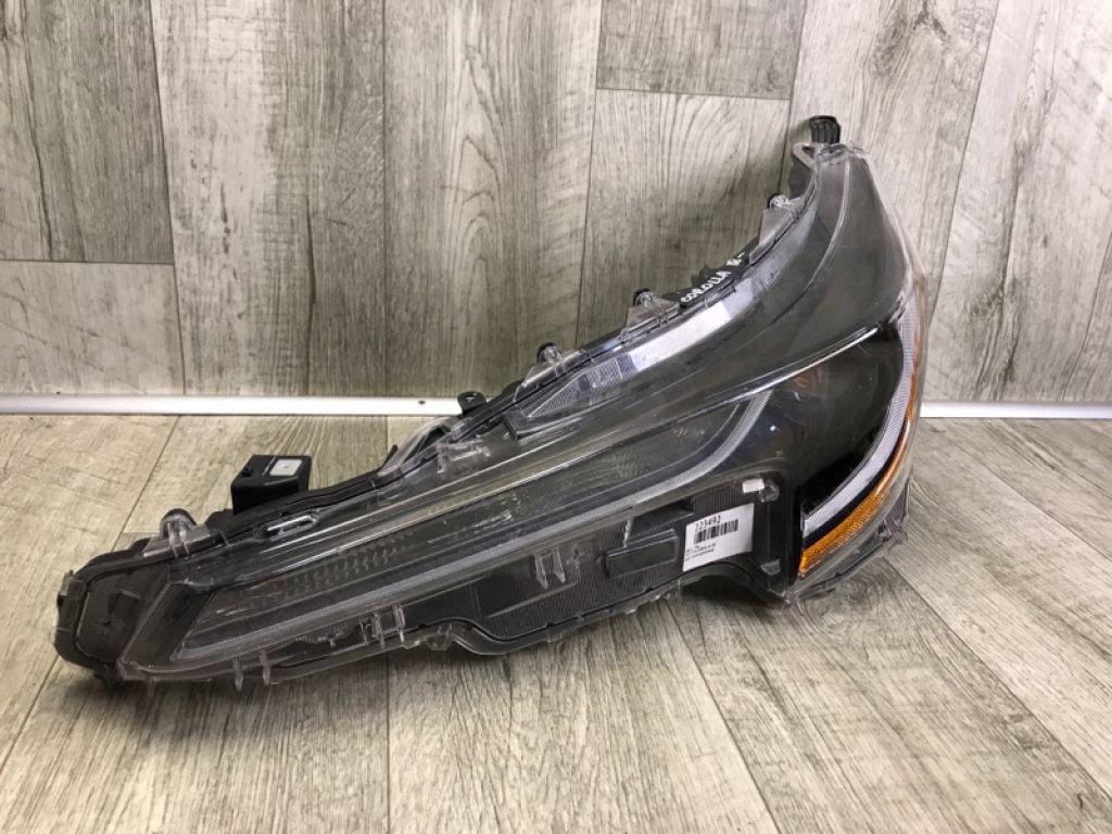 81070-12K90 | Фара лев. TOYOTA COROLLA 18- - Фото 2