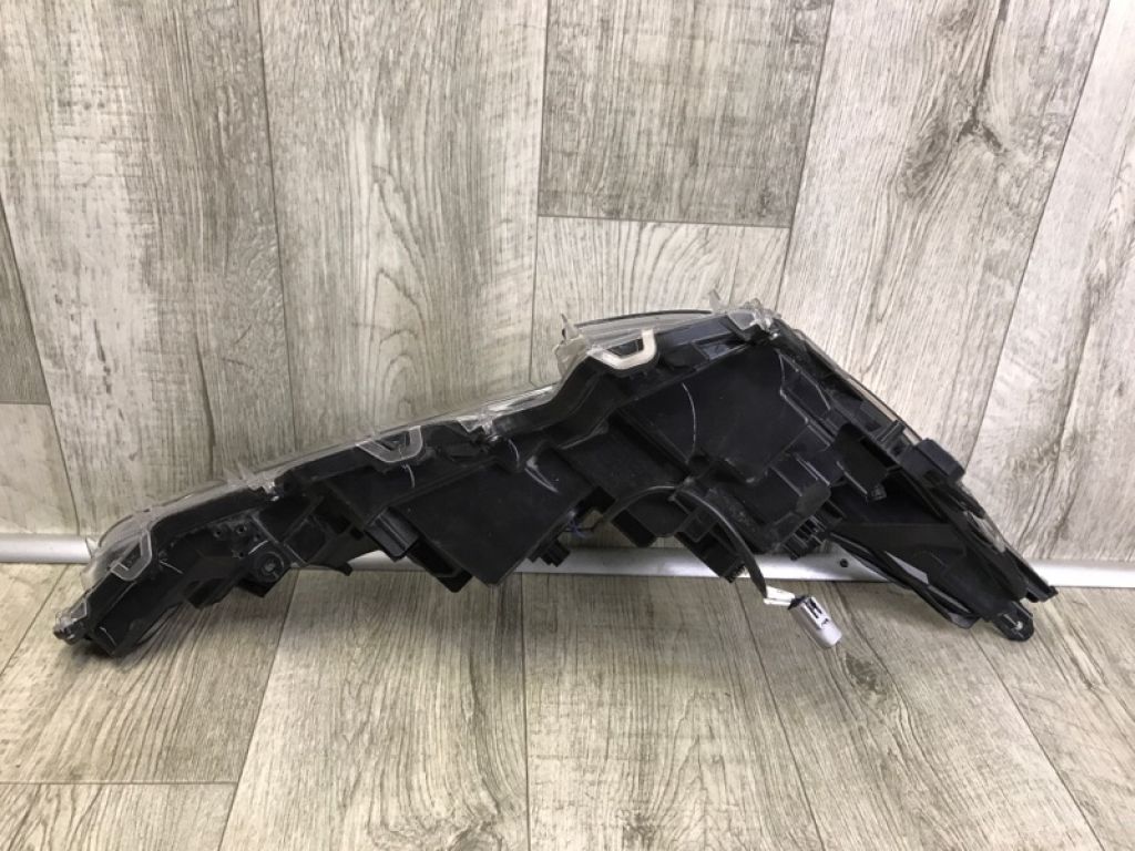 81070-12K90 | Фара лев. TOYOTA COROLLA 18- - Фото 4