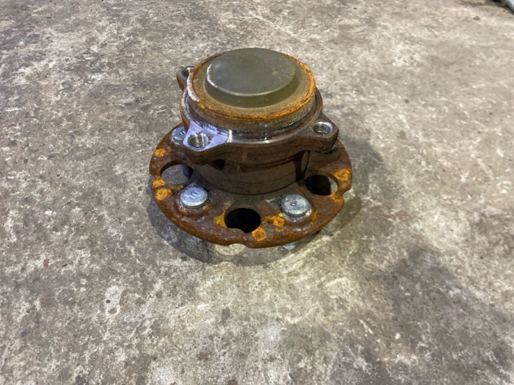 42200-T0B-951 | Ступица задн. лев. ACURA RDX 12-19