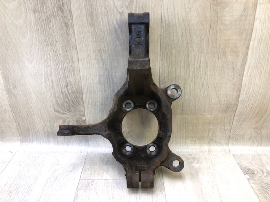 40015JG000 | Кулак поворотний передн. лів. NISSAN ROGUE 08-15