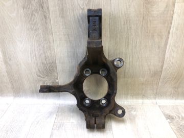 Кулак поворотний передн. лів. NISSAN ROGUE 08-15