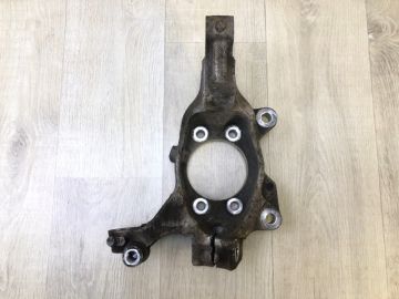 Кулак поворотний передн. лів. NISSAN PATHFINDER R52 12-21