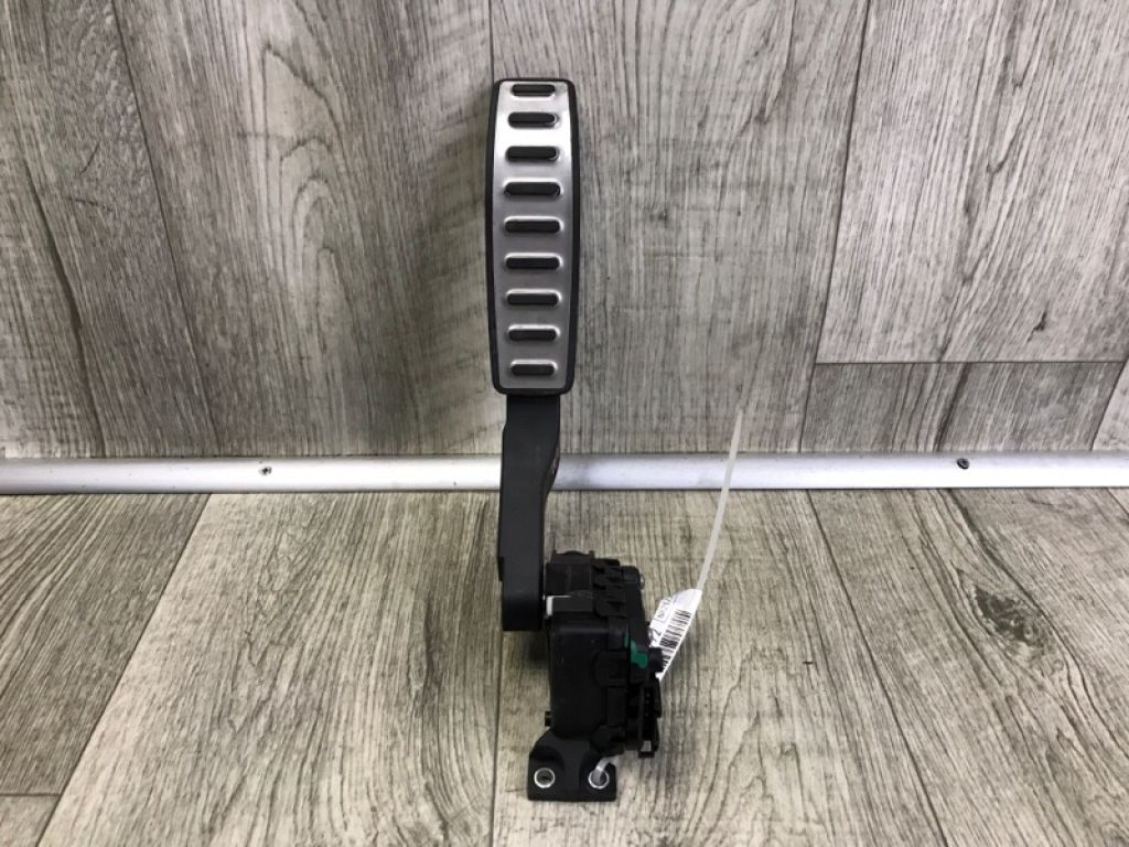 955 423 023 40 | Педаль газа PORSCHE CAYENNE 10-18