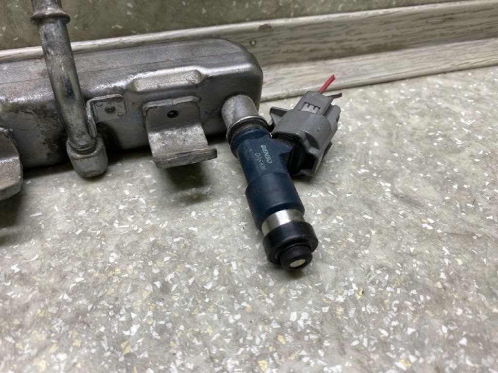 16611AA820 | Форсунка паливна SUBARU FORESTER 12-19 - Фото 3